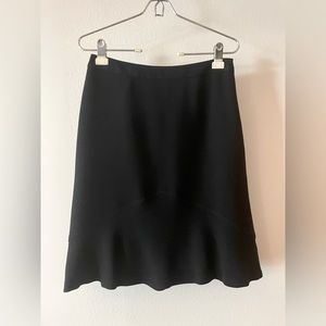 Banana Republic black skirt size 4P